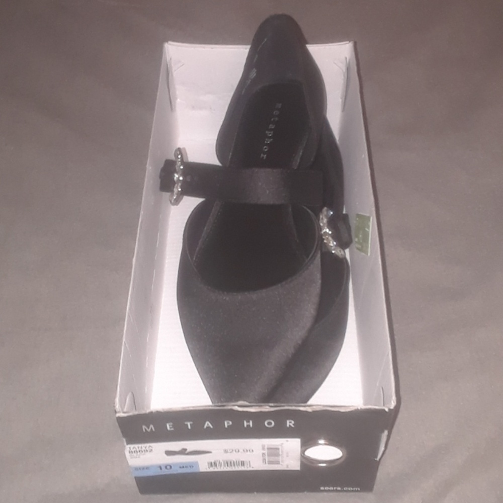 Black flats
